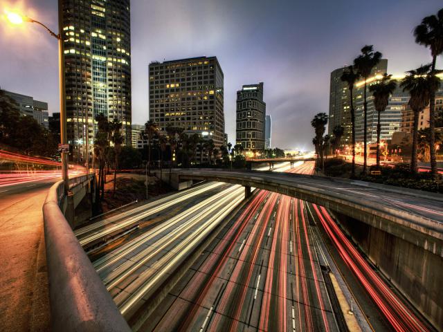 Traffic_at_Dusk_Los