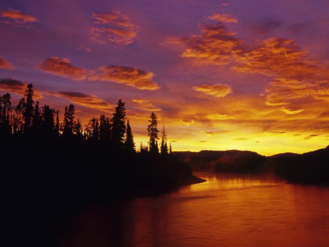 Dezadeash_River