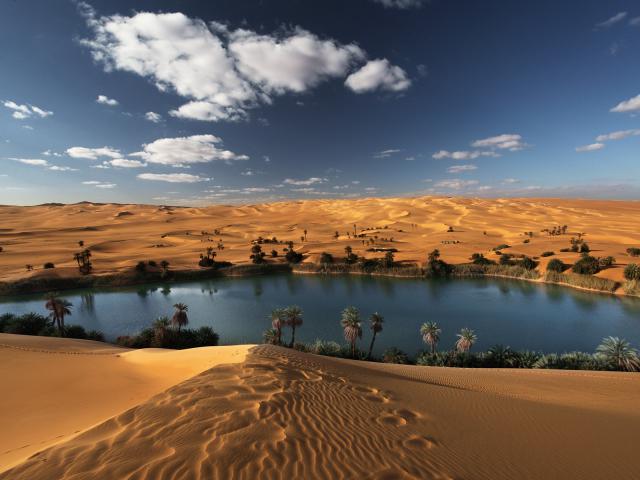 Umm_Al-Maa_Lake
