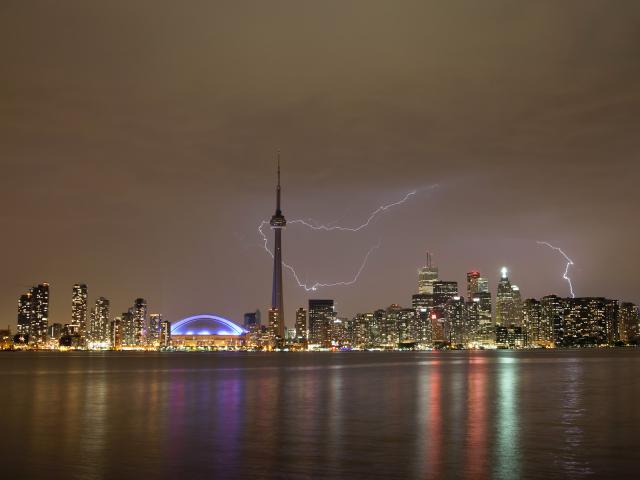 Lightning_Storm_Toronto