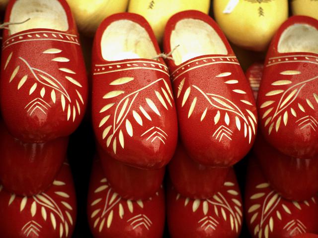 Wooden_Shoes