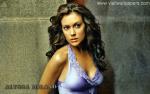alyssa-milano-01