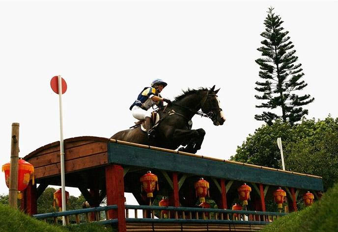 equestrian02