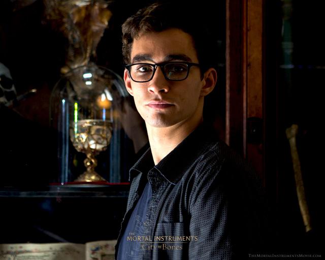 Mortal_Instruments_09