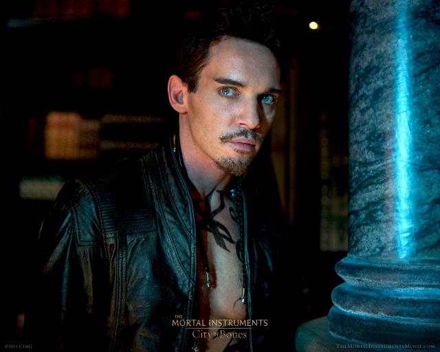Mortal_Instruments_13