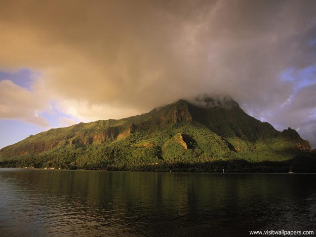 Tahitian_Escape