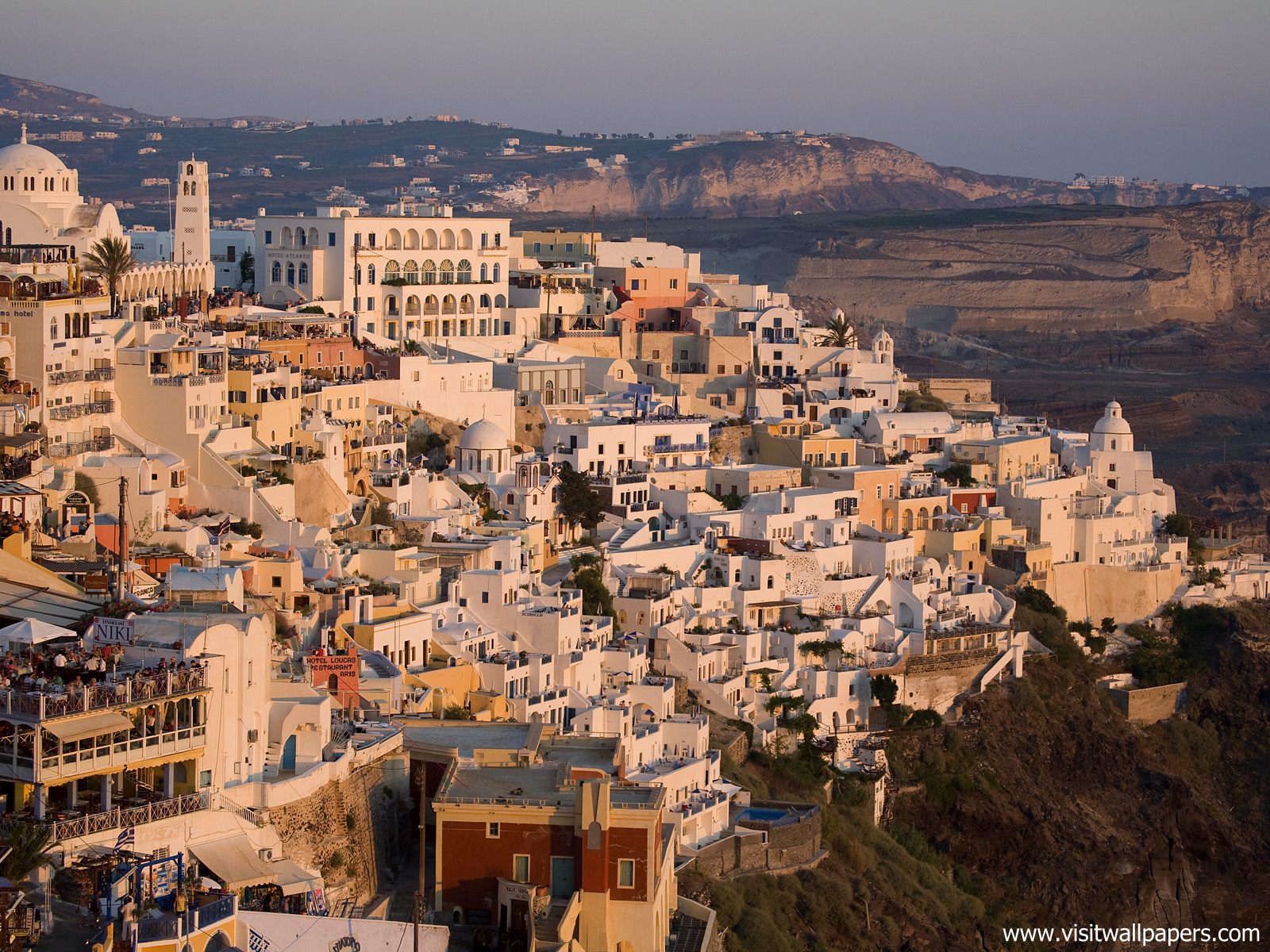 Phyra_Santorini_Greece