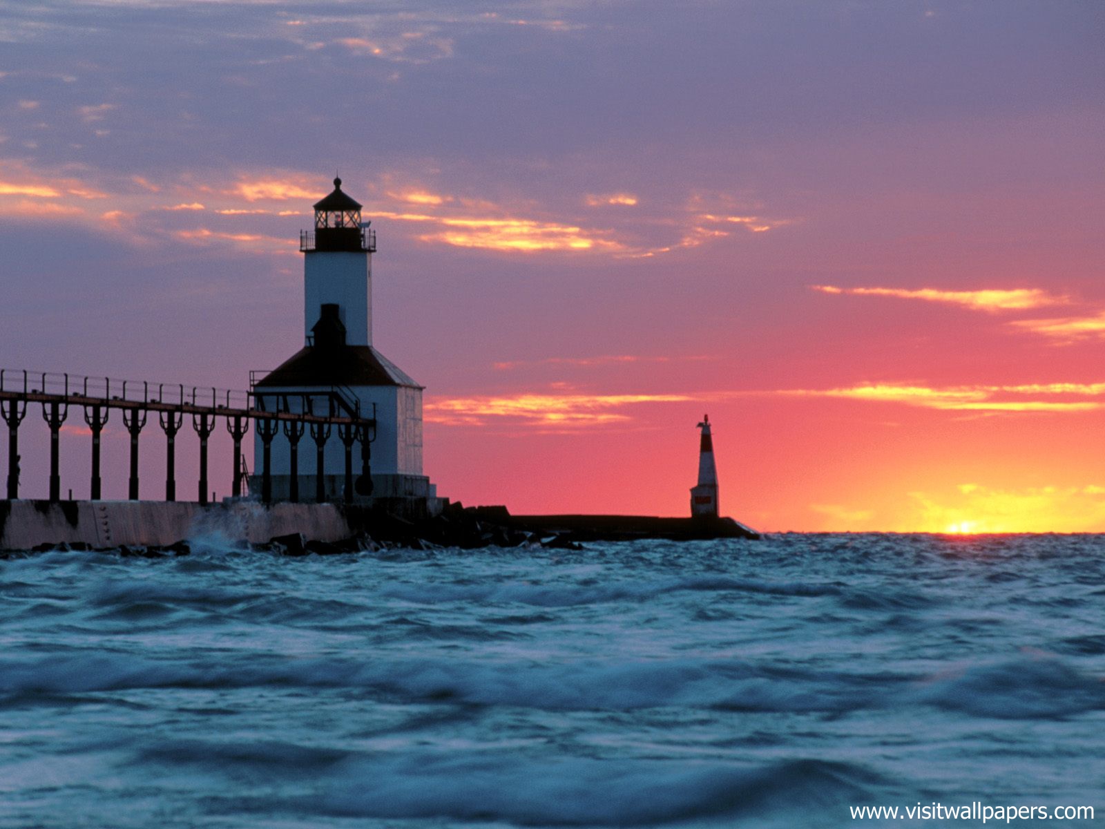 Lighthouse_39