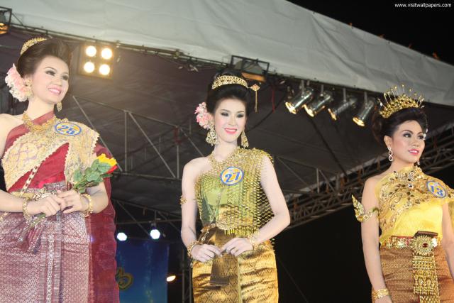 Loi_Krathong_020