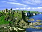 Dunluce_Castle_1