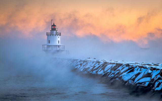 Lighthouse_54
