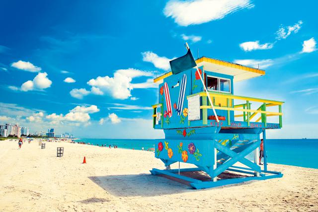 Lifeguard_Station_03