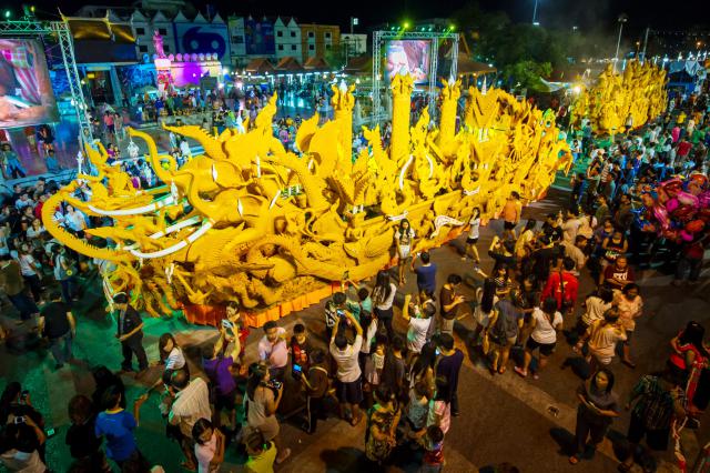 Candle_Festival_540