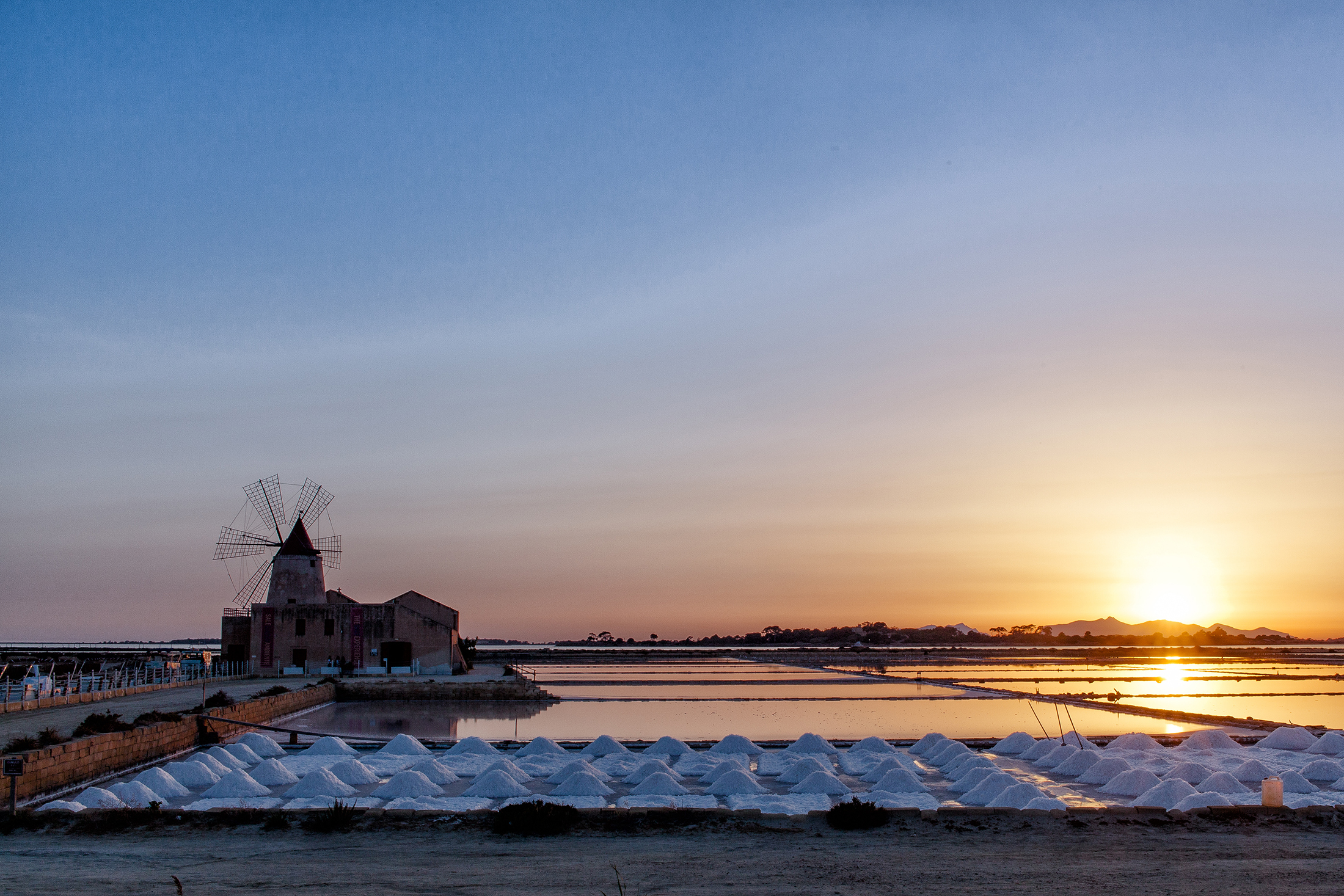 Windmill_48