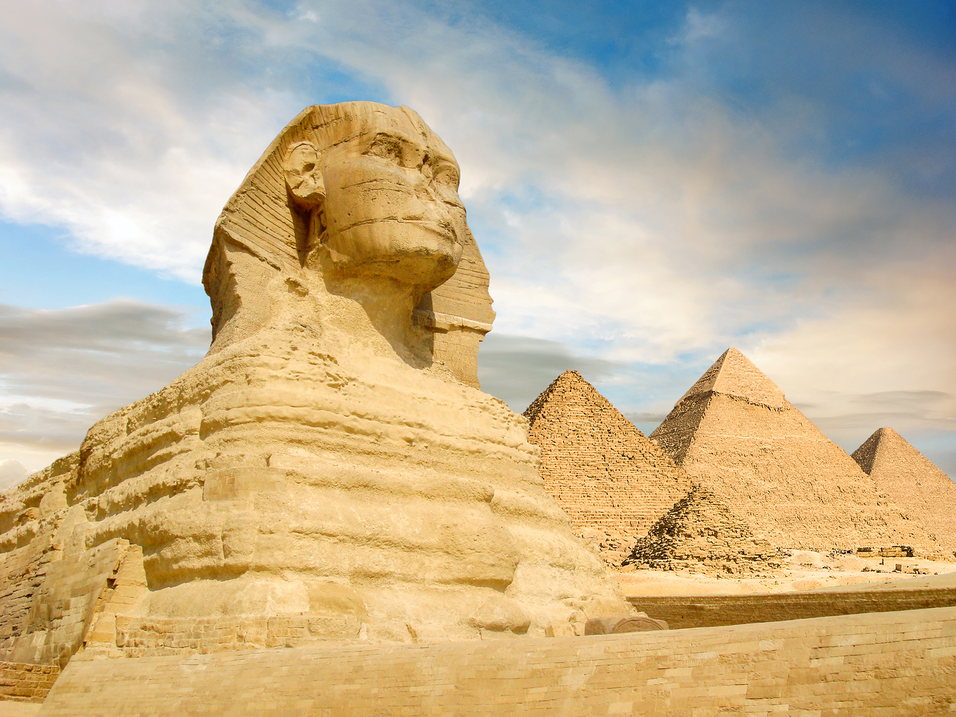 Pyramids_114