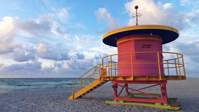Lifeguard_Station_19