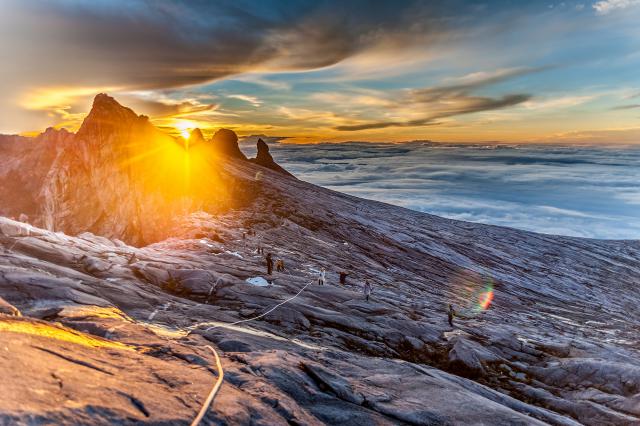 Sunrise_332
