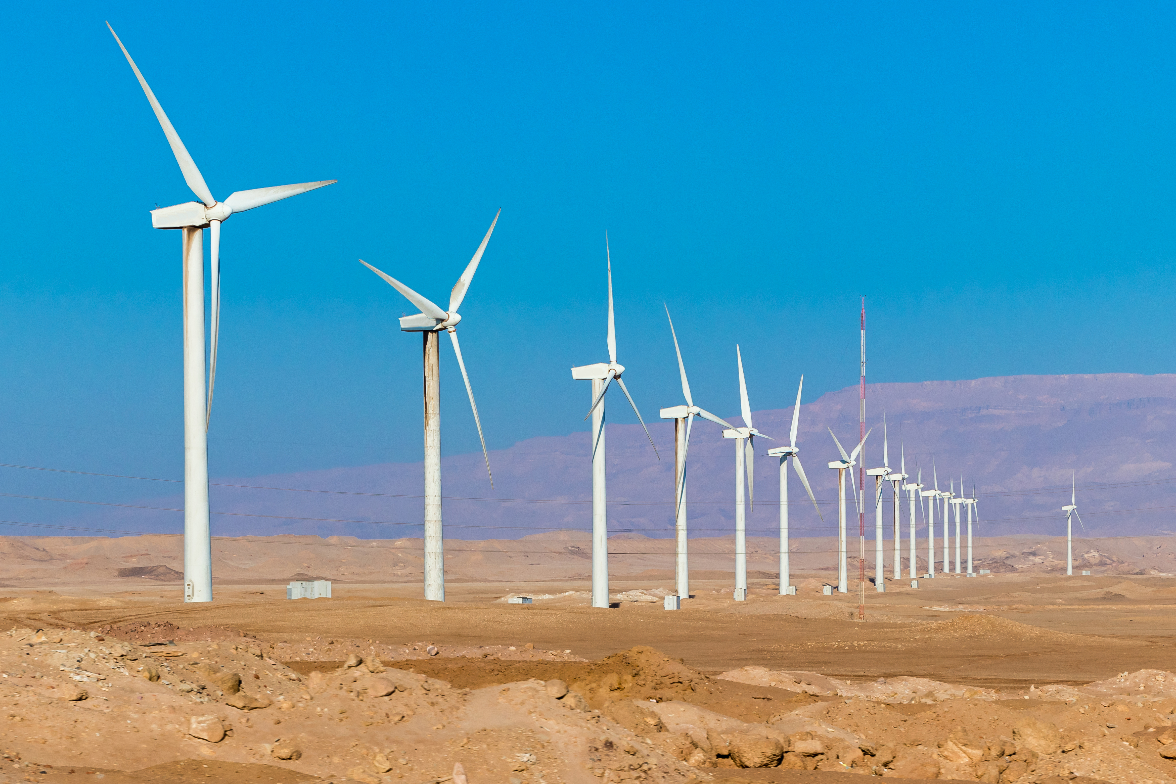 wind_turbines_35