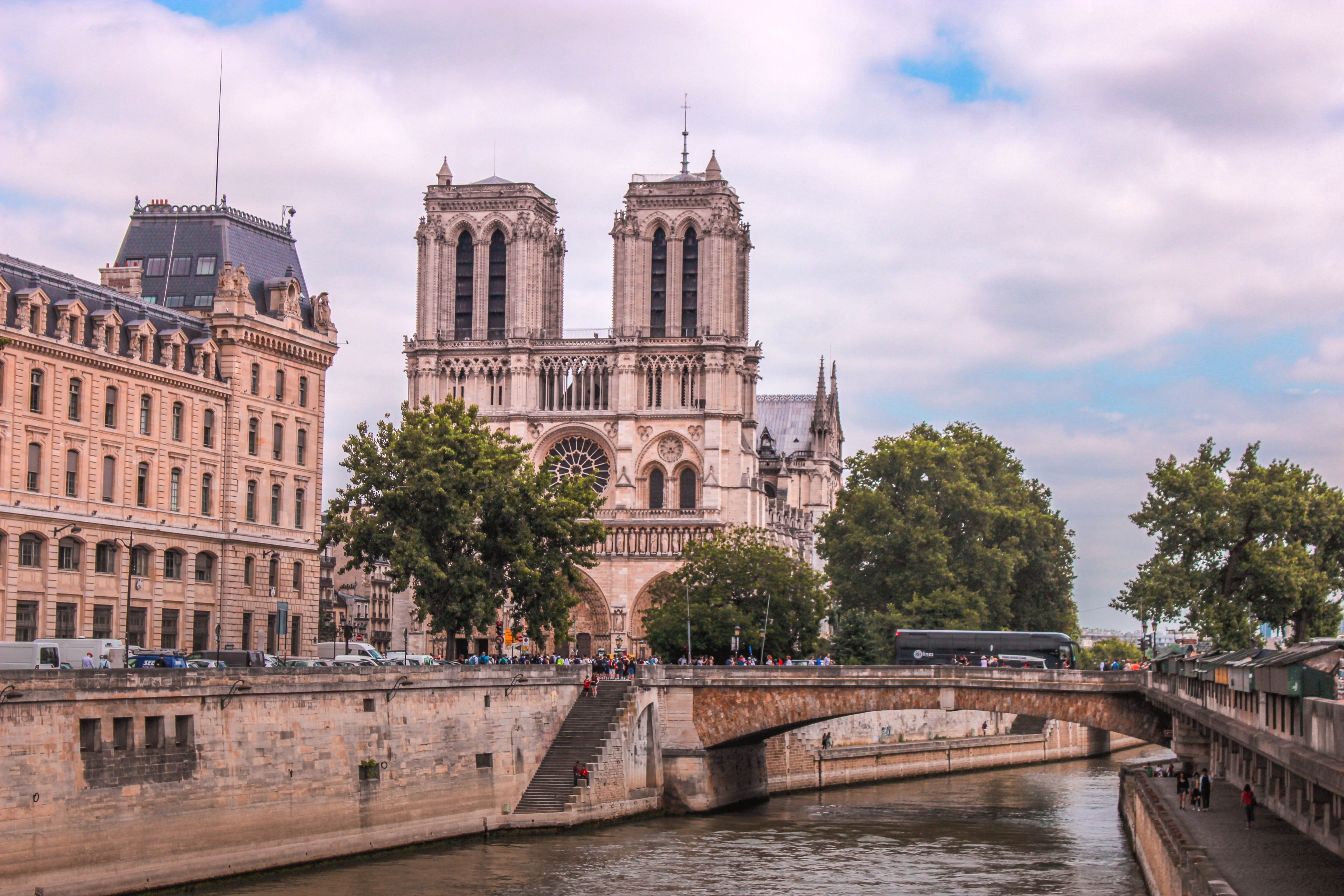 France_704