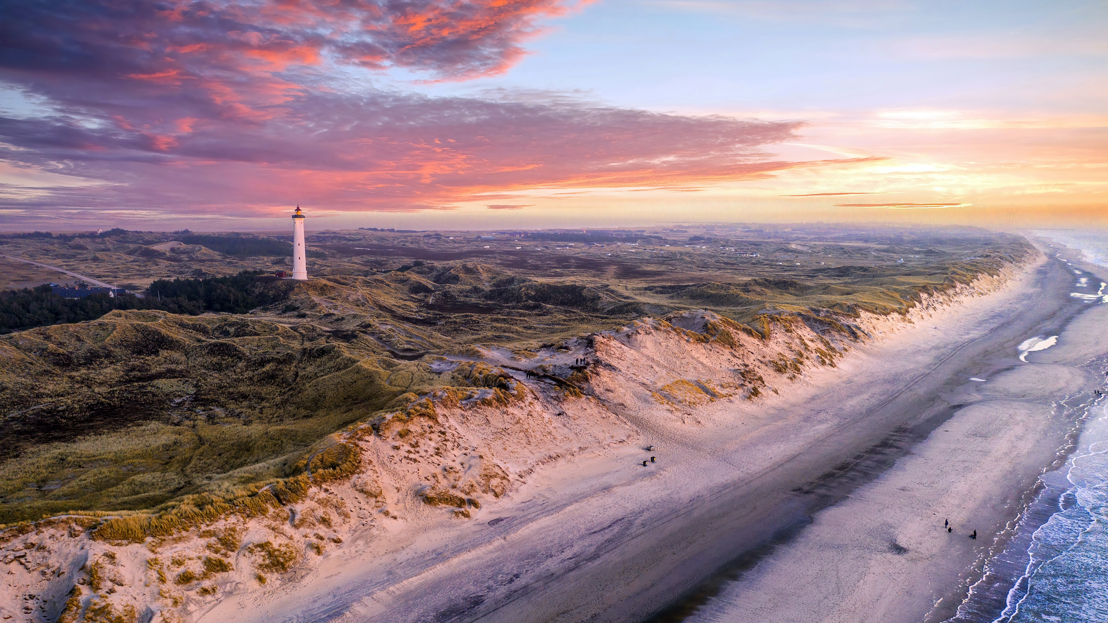 Lighthouse_241