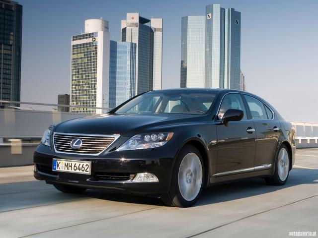 lexus_05