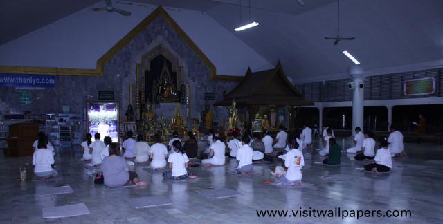 dham_family2_100