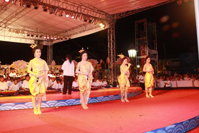 Candle_Festival_234