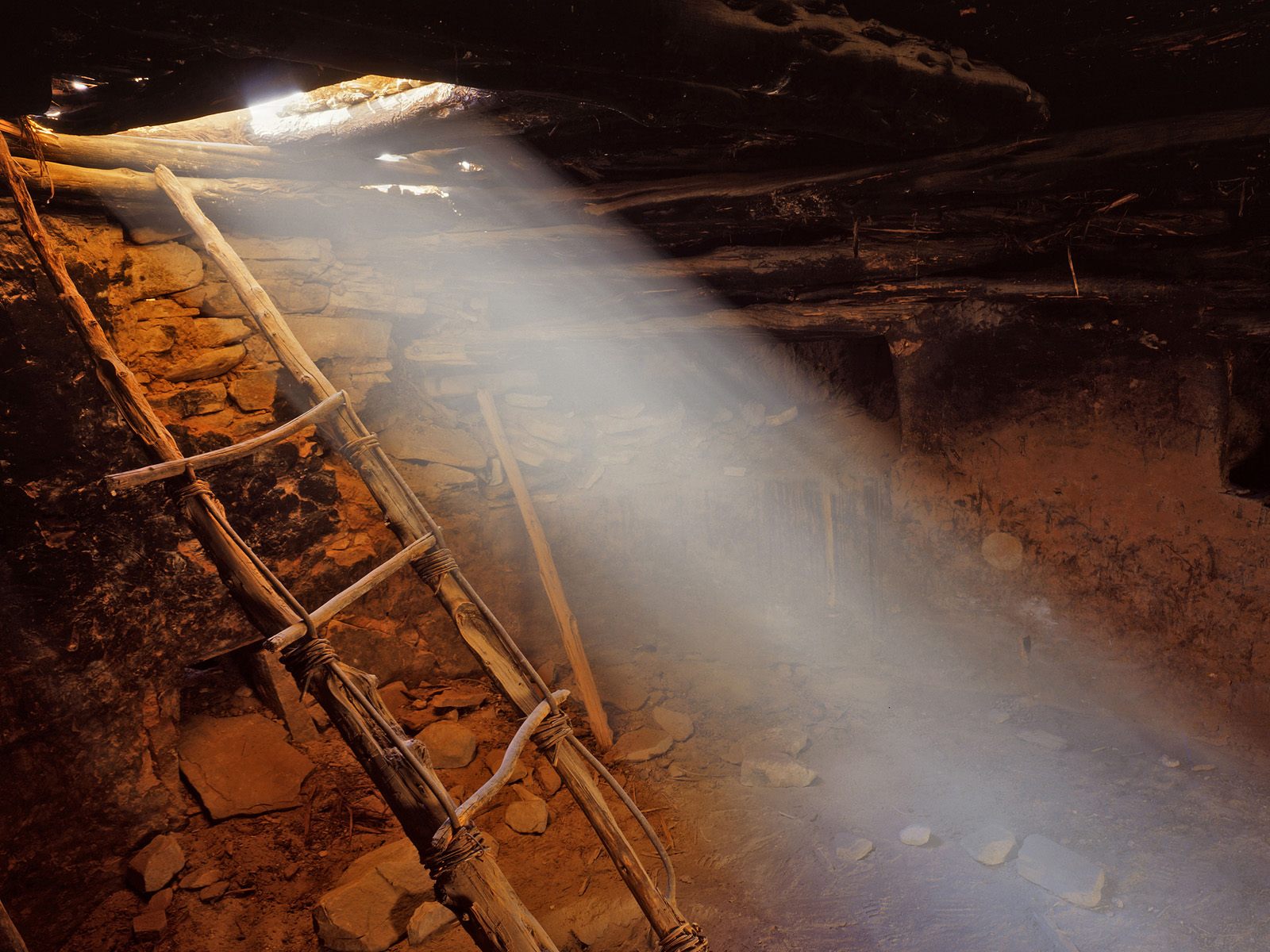 Kiva Ladder, Utah
