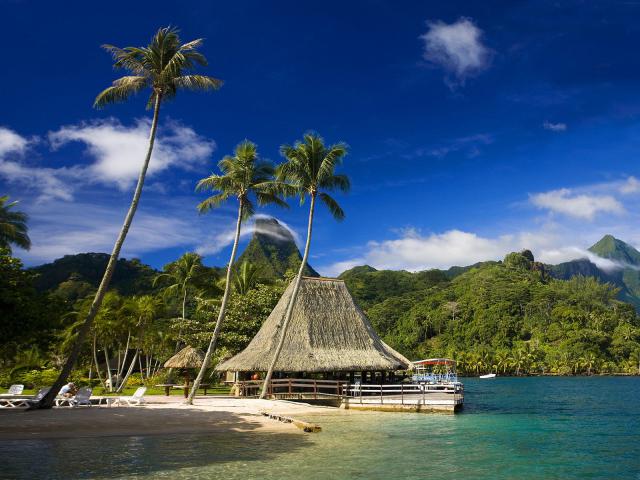 s_Bay_Moorea_Island_Tahiti