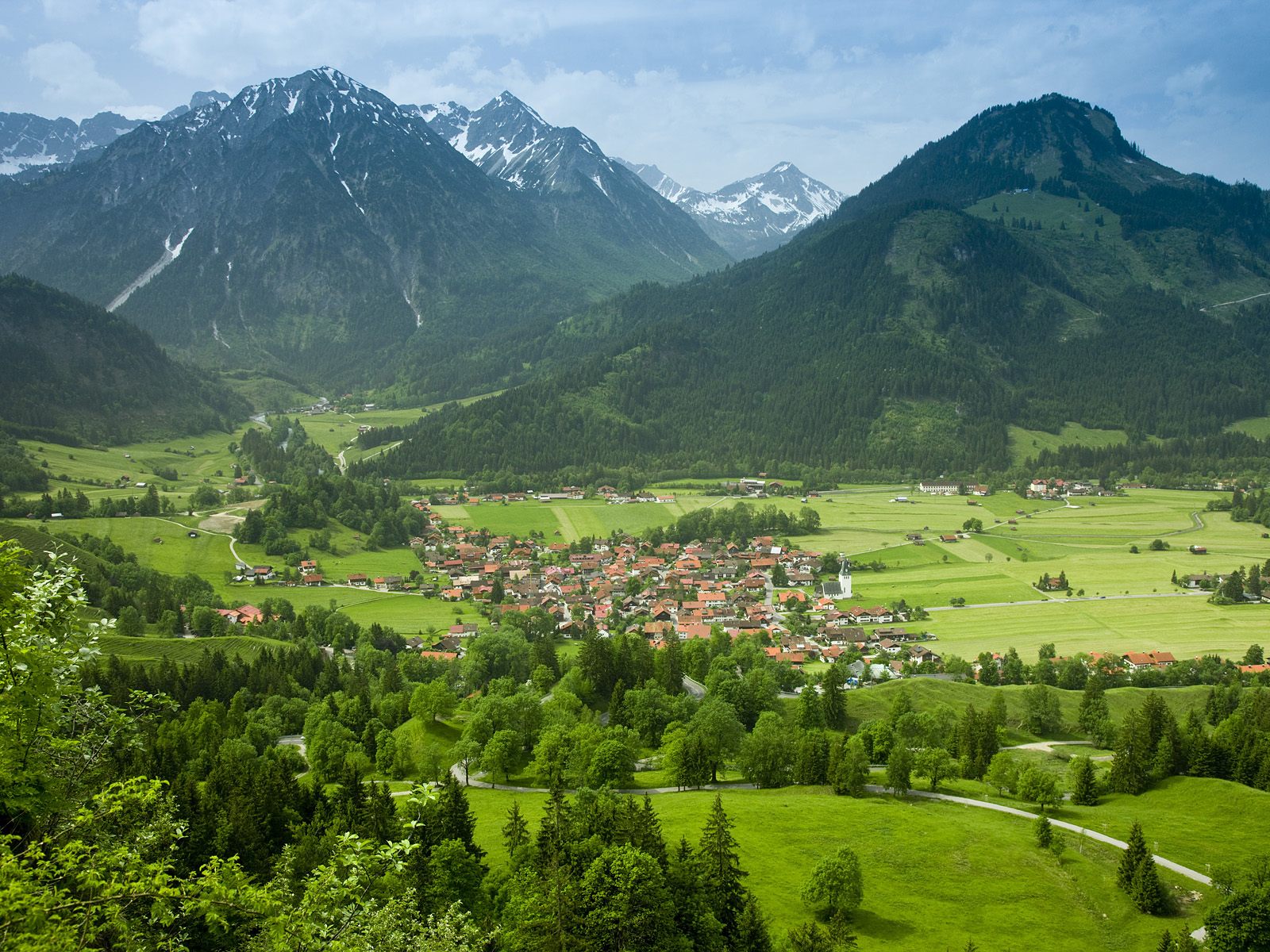 Bad_Hindelang_Bavaria_Germany