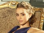 Lily_Collins_07
