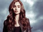 Lily_Collins_12