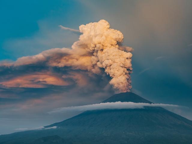 volcanic_eruption_03