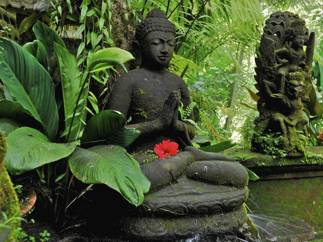Buddha_Ubud_Bali_Indonesia